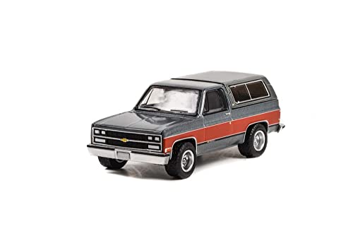 ModelToyCars 1990 Chevy K5 Blazer 1500 Lifted, Gray - Greenlight 35230D - 1/64 Scale Diecast Car