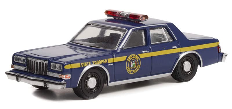 Greenlight 43000-A Hot Pursuit Series 42 - 1985 Dodge Diplomat - New York State Police State Trooper 1:64 Scale Diecast