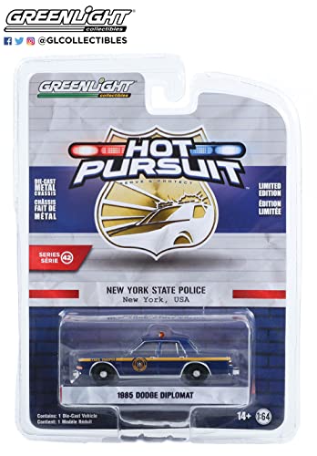 Greenlight 43000-A Hot Pursuit Series 42 - 1985 Dodge Diplomat - New York State Police State Trooper 1:64 Scale Diecast