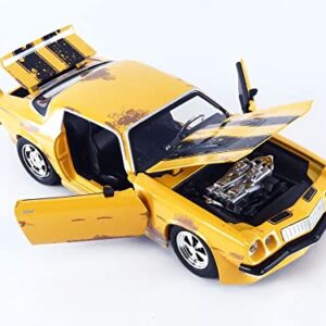 Transformers 1:24 1977 Chevy Camaro Bumblebee Die-cast Car with Coin, Toys for Kids and Adults