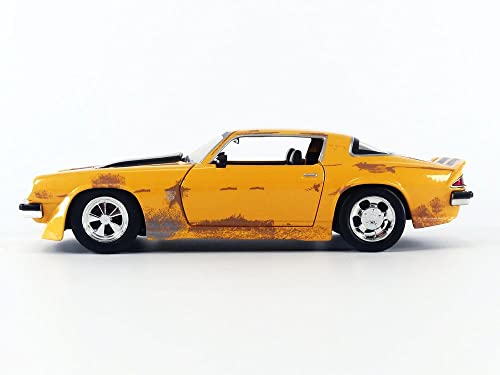 Transformers 1:24 1977 Chevy Camaro Bumblebee Die-cast Car with Coin, Toys for Kids and Adults