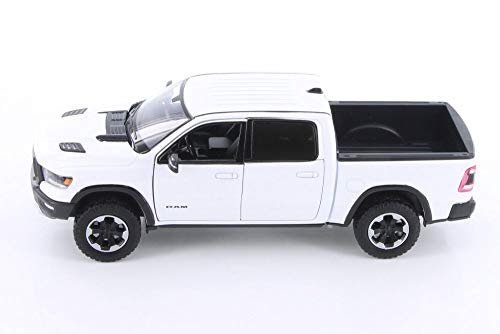 Showcasts 2019 Dodge Ram 1500 Crew Cab Rebel Pickup Truck, White 79358W - 1/24 Scale Diecast Model Toy Car