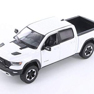 Showcasts 2019 Dodge Ram 1500 Crew Cab Rebel Pickup Truck, White 79358W - 1/24 Scale Diecast Model Toy Car