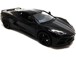 motormax toy 2020 chevy corvette c8 stingray black with gray stripes 1/24 diecast model car by motormax 79360 (79360bk)