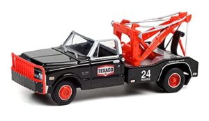 greenlight dually drivers 46070-b series 7 – 1970 chevy c-30 dually wrecker – texaco 24 hour road service 1:64 scale