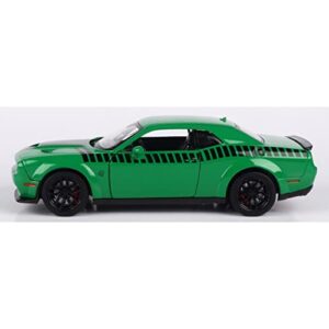 Motormax 2018 Dodge Challenger SRT Hellcat Widebody Green with Black Stripes GT Racing Series 1/24 Diecast Model Car 73786