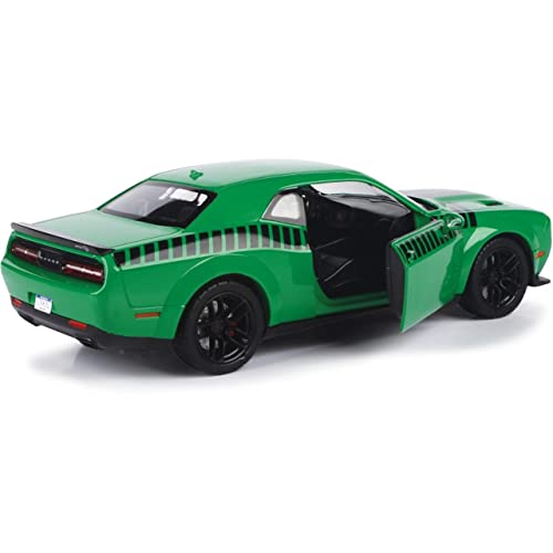 Motormax 2018 Dodge Challenger SRT Hellcat Widebody Green with Black Stripes GT Racing Series 1/24 Diecast Model Car 73786