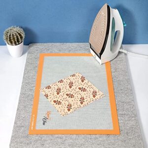 Love Sew Appliqué Precision Fusing Mat - Non-Slip mat with See-Through Design for Appliqué Creations (18 x 12)