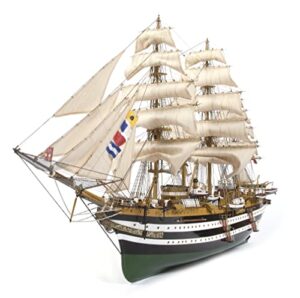 occre amerigo vespucci ship, navy,white