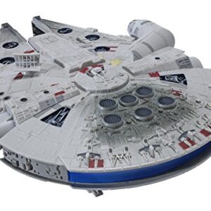 Revell SnapTite MAX Star Wars Episode VII Millennium Falcon Model Kit