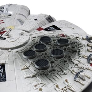 Revell SnapTite MAX Star Wars Episode VII Millennium Falcon Model Kit