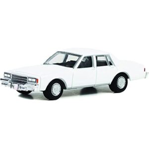 greenlight 43005-n hot pursuit – 1980-90 chevy caprice police cruiser – white 1:64 scale diecast