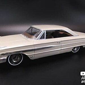 AMT Ford Galaxie 1964"Craftsman Plus Series 1:25 Scale Model Kit