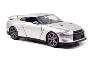 fast & furious ’09 nissan r35 vehicle 1:24 diecast by jada toys, silver