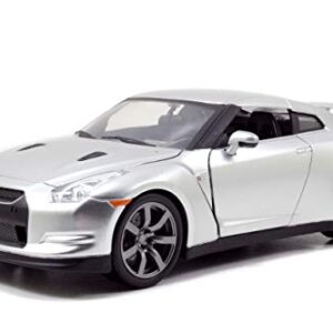 Fast & Furious '09 Nissan R35 Vehicle 1:24 Diecast By Jada Toys, Silver