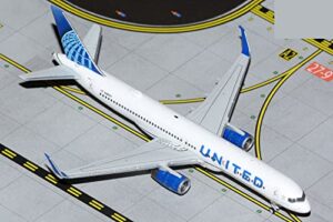 geminijets gjual2061 united airlines boeing 757-200 n48127; scale 1:400