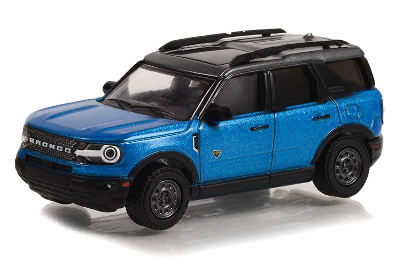 Greenlight 68010-C Showroom Floor Series 1 - 2022 Bronco Sport Badlands - Velocity Blue Metallic 1:64 Scale Diecast