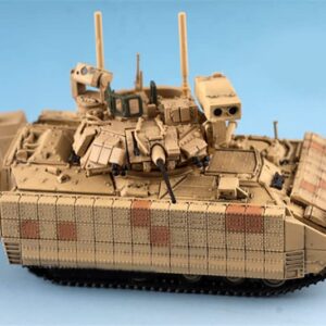 US M2A3 BUSKIII Bradley Infantry Fighting Vehicle Sand Livery 1/72 ABS Tank Pre-Built Model