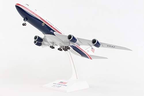 Daron Skymarks 747-8i Air Force One (VC25B) 1/200 Scale w/Gear SKR1076 New 2020