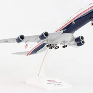 Daron Skymarks 747-8i Air Force One (VC25B) 1/200 Scale w/Gear SKR1076 New 2020