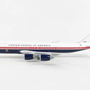 Daron Skymarks 747-8i Air Force One (VC25B) 1/200 Scale w/Gear SKR1076 New 2020