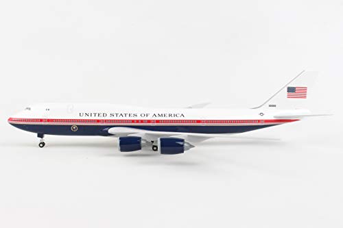 Daron Skymarks 747-8i Air Force One (VC25B) 1/200 Scale w/Gear SKR1076 New 2020