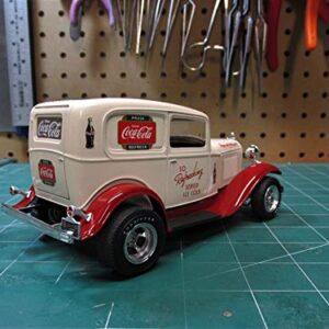 1932 Ford Sedan Delivery Coca Cola 1:25 Scale MPC Plastic Car Kit