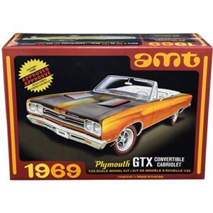 amt 1969 plymouth gtx convertible 1:25 scale model kit, amt1137m/12