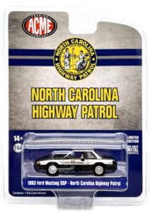 1/64 diecast model car for 1993 ford mustang ssp police black & silver north carolina hwy patrol trooper greenlight for acme 51495