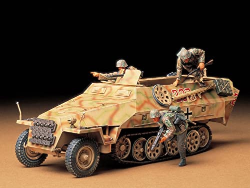 Tamiya Models SdKfz 251/1 Ausf D Hanomag Model Kit