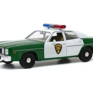 ModelToyCars Diecast Car w/Display Case - 1975 Plymouth Fury Chickasaw County Sheriff, Green and White - Greenlight 84096 - 1/24 Diecast Car