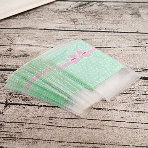 NUOMI 200Pcs Self Adhesive Cellophane Bags, Resealable Cookie Treat Bags for Gift Giving, 3.9"x3.1" Poly Bags Good for Bakery Candle Soap Candy, Pink&Green Polka Dots with Bow Decoration