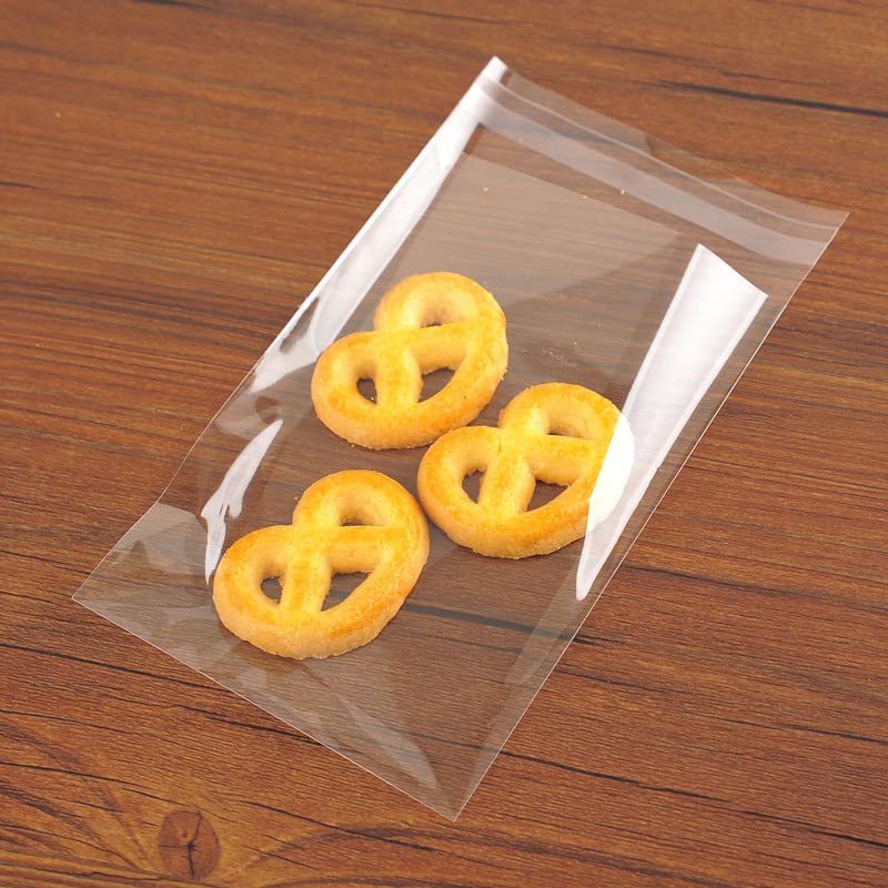 FgfAk 200 Pcs 4x6 Inches Clear Resealable Cello/Cellophane Treat Bags Good for Pastry,Bakery,Cookie, Soap,Candy and Dessert, 4x6 Inch (Pack of 200)