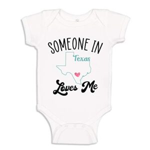 someone in texas loves me long distance baby gift state to state bodysuit infant one piece 6 mo white