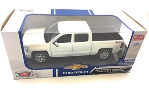 motormax 2017 chevy silverado 1500 lt z71 crew cab pickup truck 1/24 scale diecast model car white