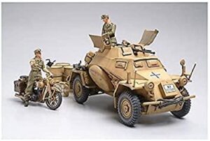 tamiya 300035286 – 1:35 wwii special automotive 222 direct-action reconnaissance tank north africa (3)