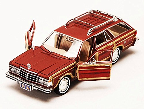 1979 Chrysler Lebaron Town & Country Wagon, Red with Woodie Siding Motormax 73331 - 1/24 Scale Diecast Model Car