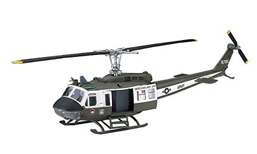 Hasegawa 00141 1/72 UH-1H Iroquois Huey Helicopter Plastic Model Kit A11