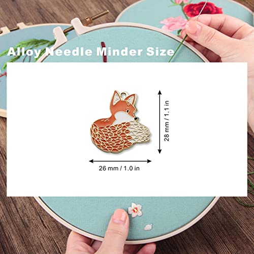 Lovely Fox Needle Minder for Embroidery, Magnetic Pin Holder for Cross Stitch, Needlework and Embroidery Accessories （2 PCS）