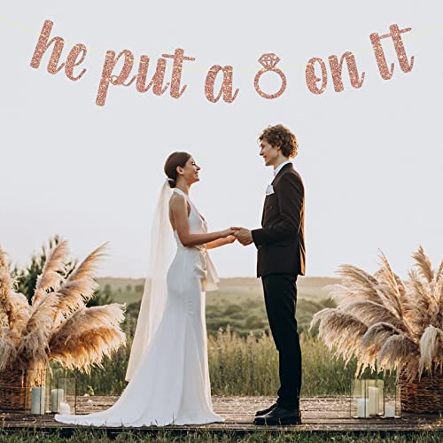 He Put a Ring On It Banner, Rose Gold Glitter Engagement Bunting, Wedding Bride Shower Party Decór Supplies