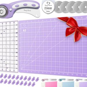 Rotary Cutter Set pink - Quilting Kit incl. 45mm Fabric Cutter, 5 Replacement Blades, A3 Cutting Mat, Acrylic Ruler and Craft Clips - Ideal for Crafting, Sewing, Patchworking, Crochet & Knitting