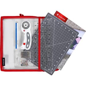 SINGER Learn to Quilt Sewing Kit for Beginners and Adults with Rotary Cutter, Cutting Mat, Acrylic Ruler, and More