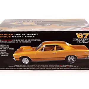 AMT 1967 Chevy Chevelle Pro Street 1:25 Scale Model Kit