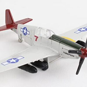 Daron Worldwide Trading Runway24 P51 Tuskegee Airmen Vehicle