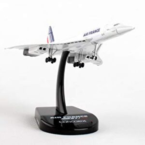 Daron Worldwide Trading Postage Stamp Air France Concorde 1/350 Airplane Model