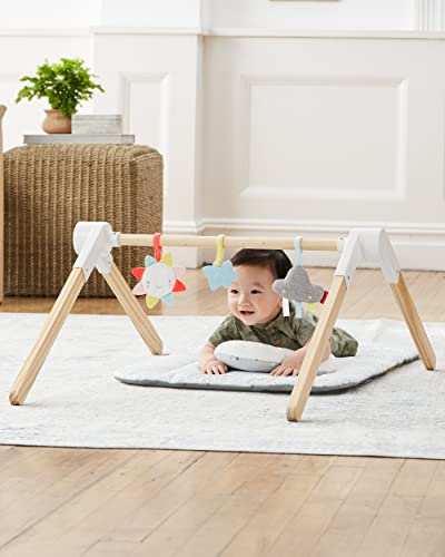 Skip Hop Wooden Baby Gym, Silver Lining Cloud Activity Gym