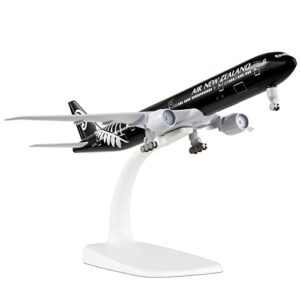 busyflies 1:300 scale new zealand boeing 777 airplane models alloy diecast airplane model
