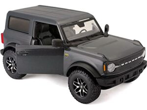 maisto diecast cars 2021 ford bronco badlands gray metallic with black top special edition 124 diecast model car by maisto 31530