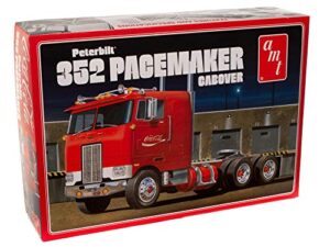 amt peterbuilt 352 pacemaker cabover (coca cola) 1:25 scale model kit (amt1090)