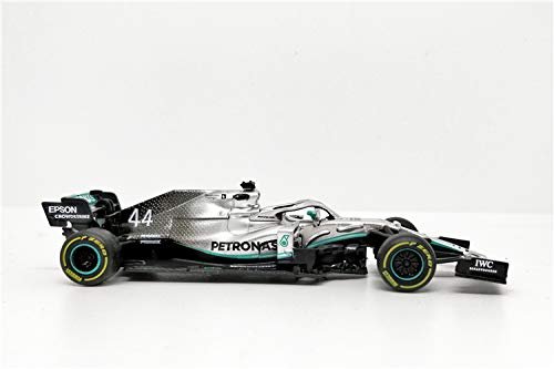 Bburago Mercedes AMG Petronas F1 W07 Hybrid Lewis Hamilton #44 Diecast Car 1:43